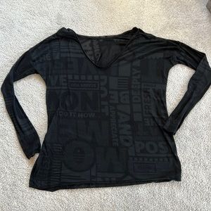 Lululemon black scoop neck long sleeve